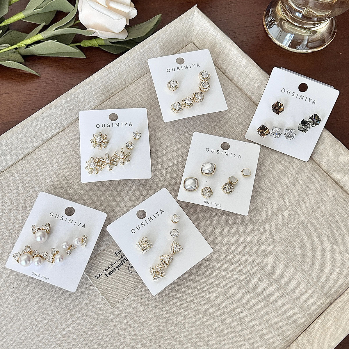 Micro Diamond Zircon Simple Niche Temperament Earrings