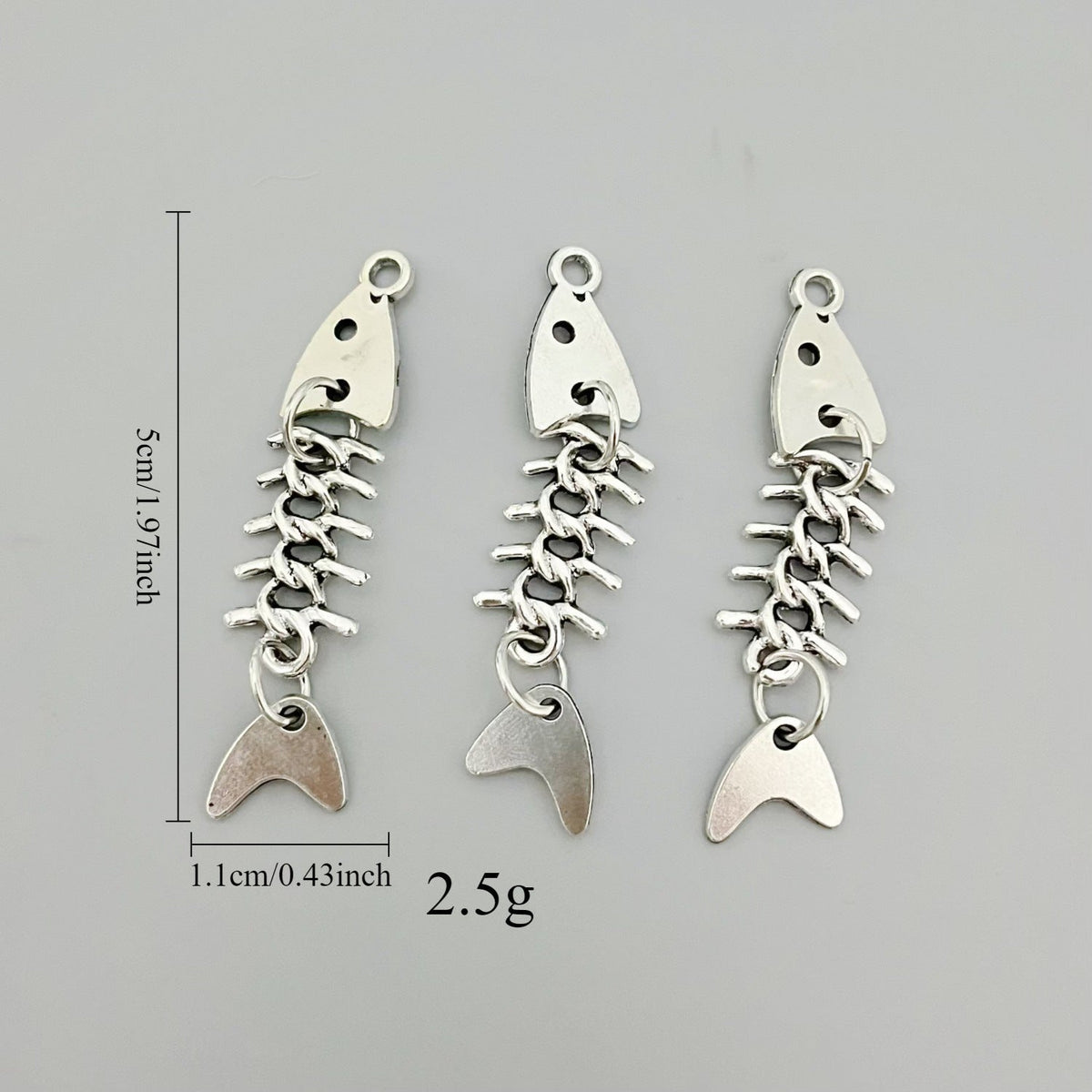 Personalized Creative Movable Fishbone Connecting Alloy Pendant
