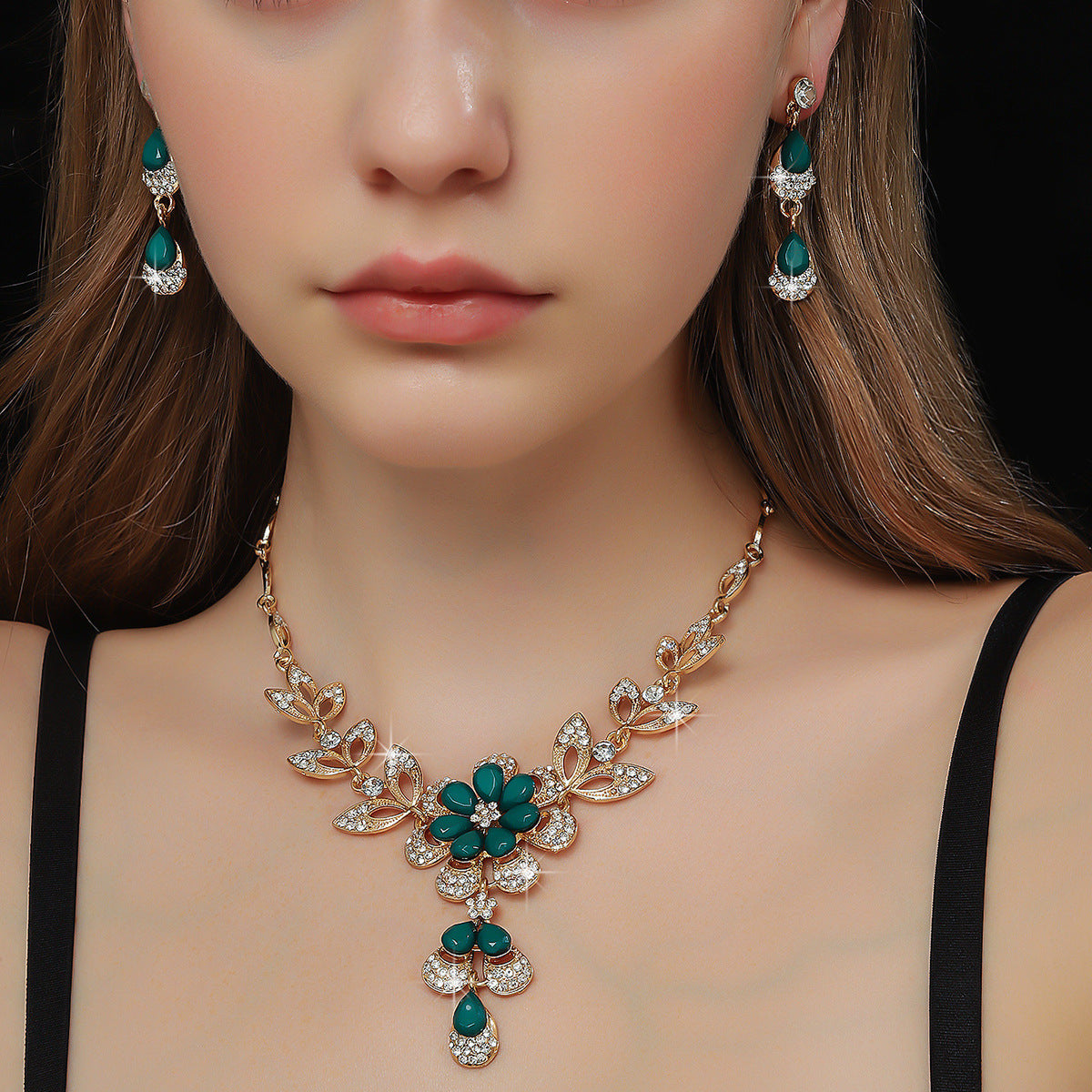 Bridal Wedding Suite Alloy Green Rhinestone Luxury Jewelry Set