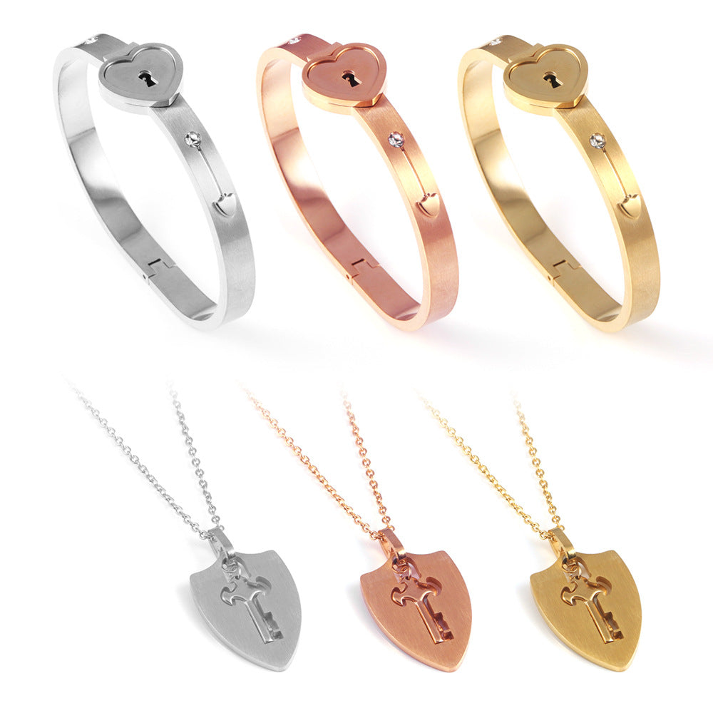 Women's & Men's Valentine's Day Gift Titanium Steel Couple Lock Heart Key Bracelet