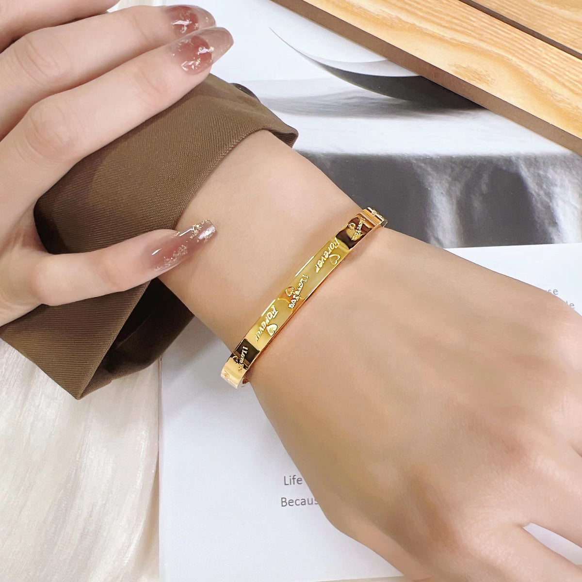 Light Luxury Classic Love Female Titanium Steel Couple Simple Bracelet
