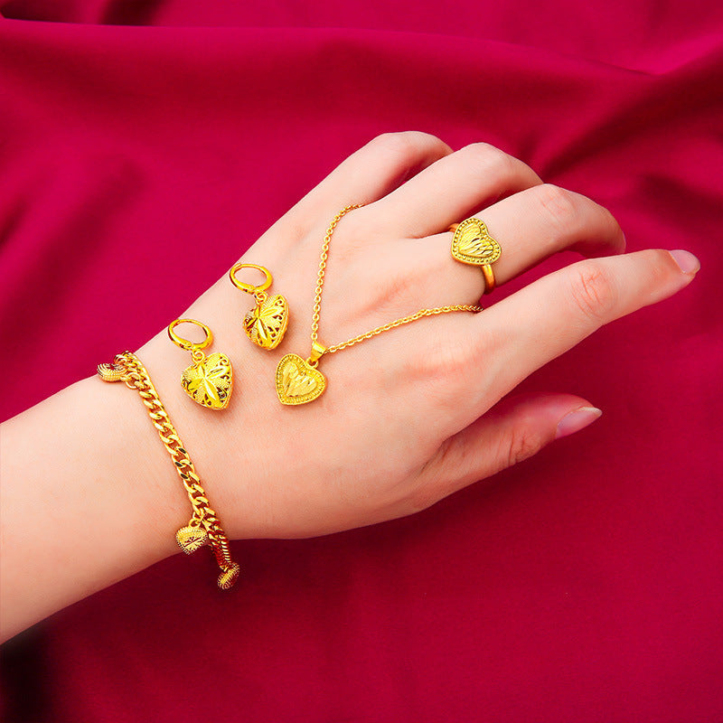 Women's Fashion Small Peach Heart Vietnam Placer Gold Rings
