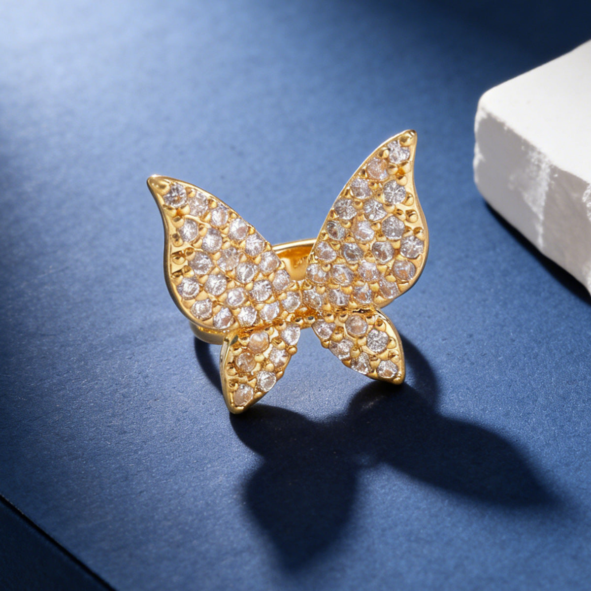Luxury Fashion Copper Inlaid Zircon No Piercing Female Geometric Painless Ear Clip