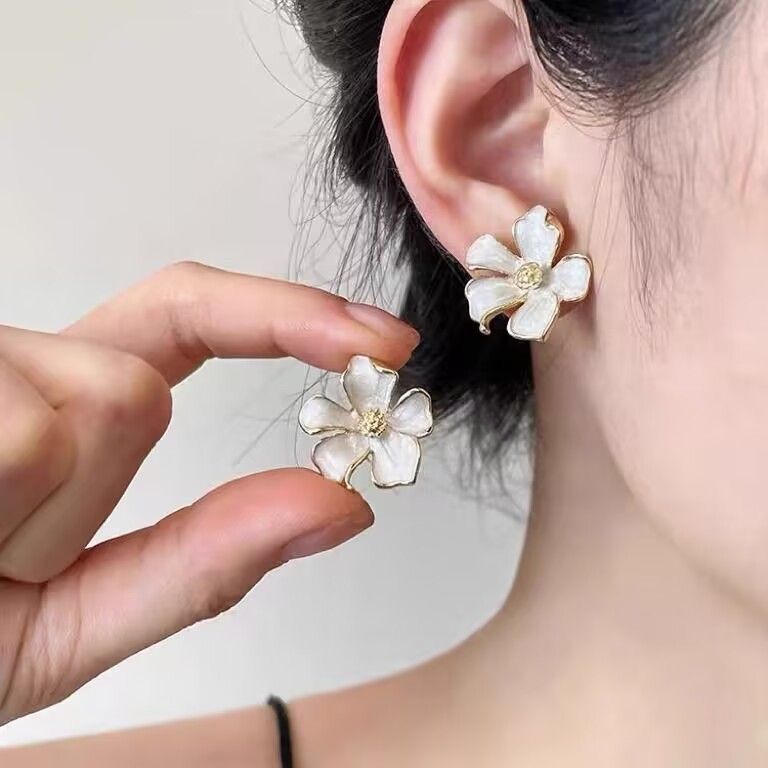Fashion Simple Gentle Temperament All Match Rings