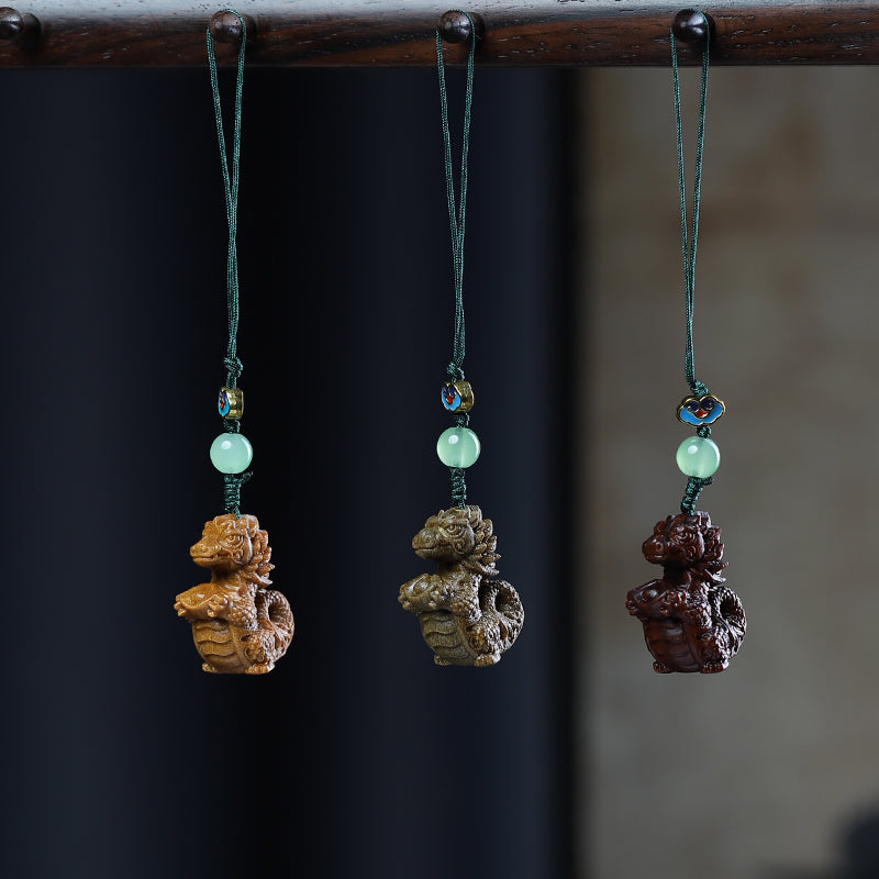 Green Sandalwood Carving Cute Animal Creative Bag Car Key Mobile Pendant