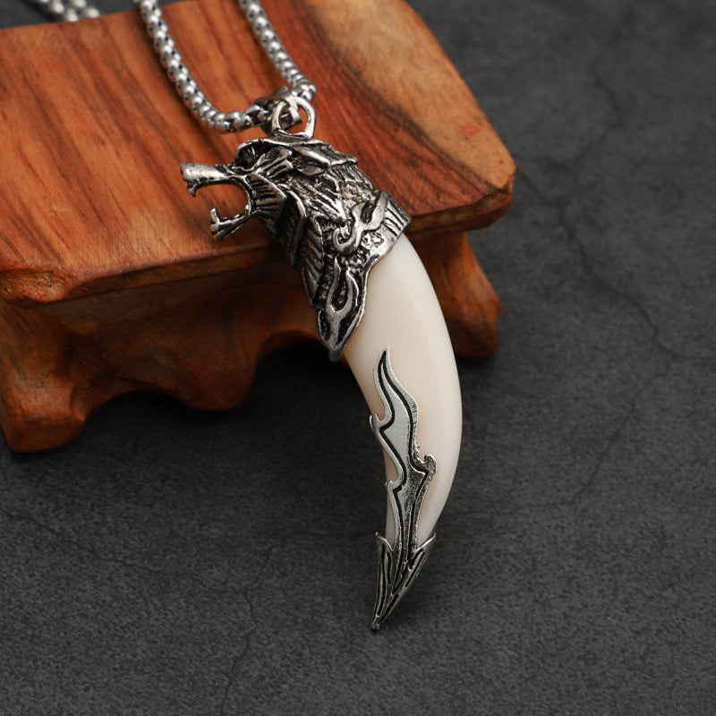 Men's Domineering Wolf Tooth Personality Dog Teeth Stainless Pendant