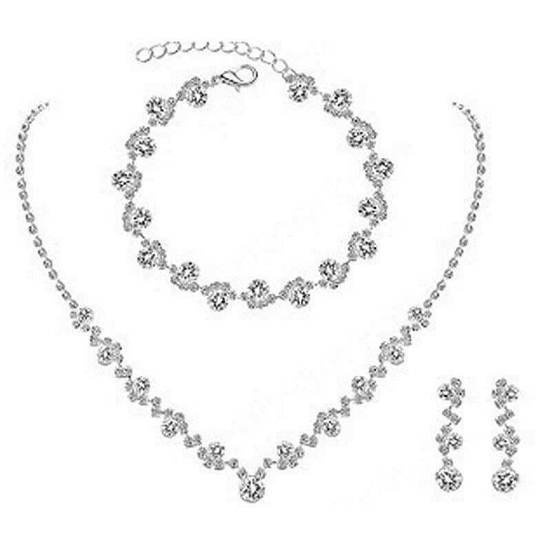 Exquisite Claw Chain Three-piece Full Diamond Clavicle Jewelry Set