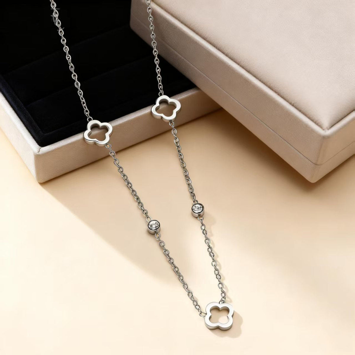 Stainless Steel Clover Flower Hollow Ear Gold Light Necklaces