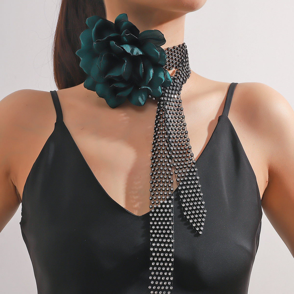 Exaggerated Diamond Mesh Width Dinner Accessories Necklaces