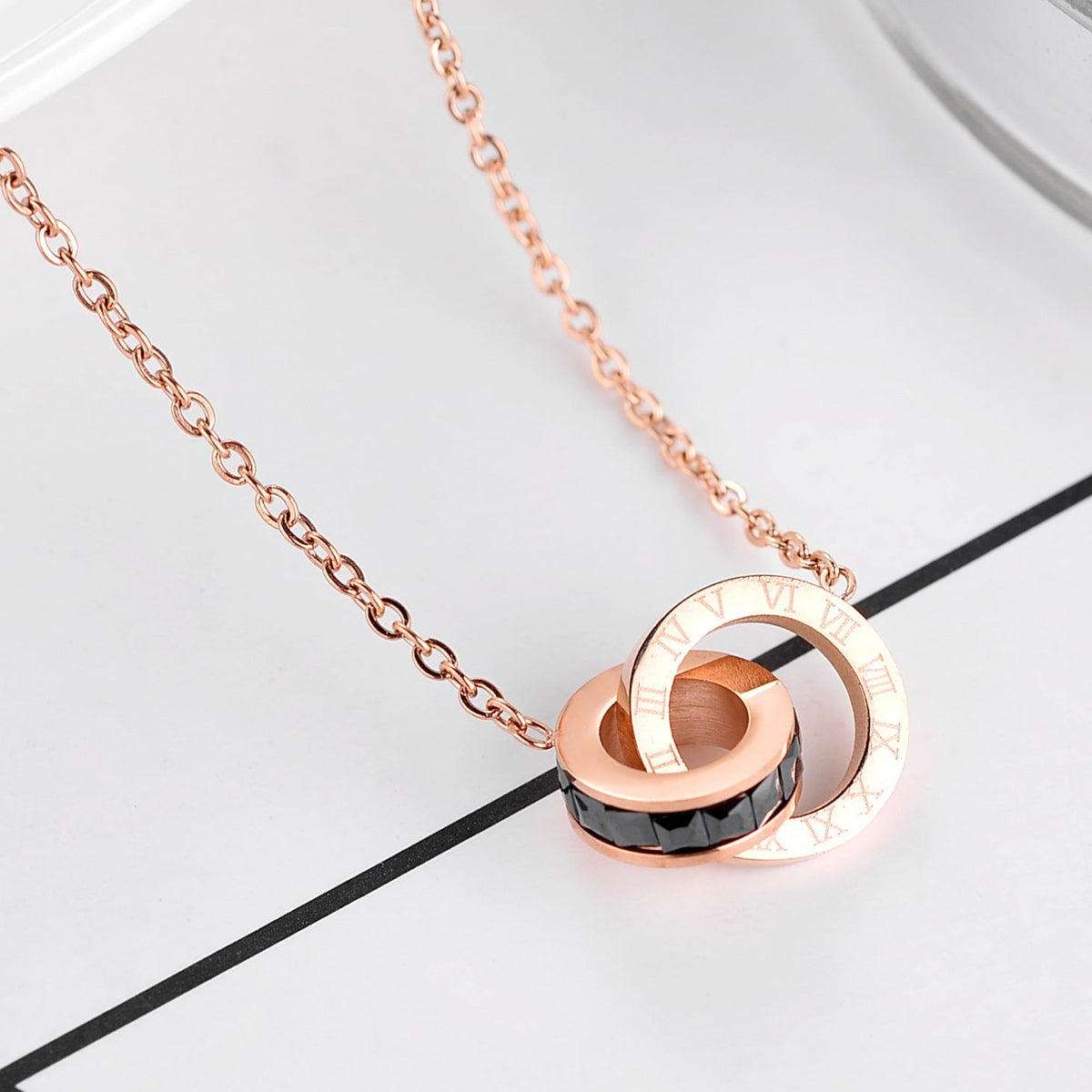Women's Titanium Steel Diamond Inlaid Clavicle Chain Fashionable Rose Gold Live Necklace