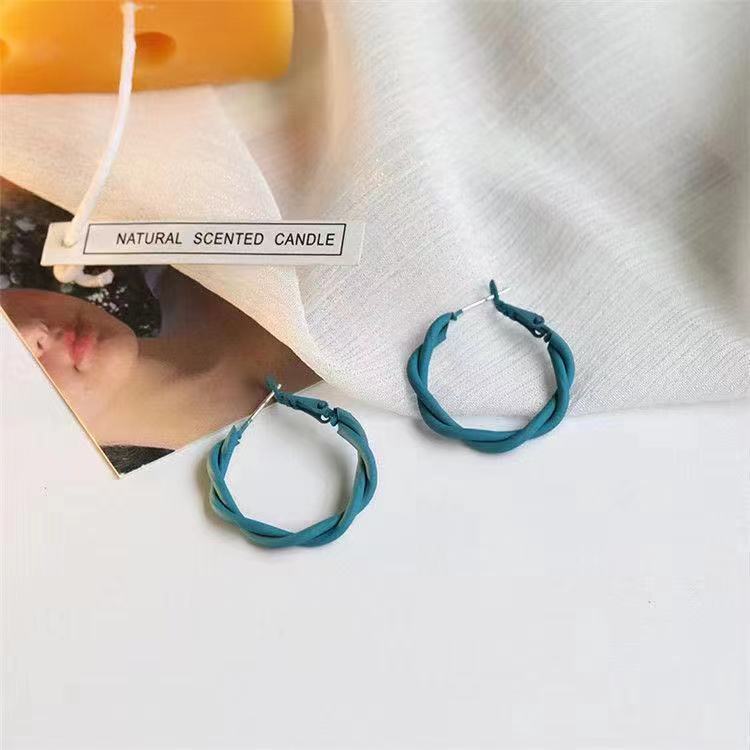 Women's Sier Needle Circle Twist For Graceful Fashionable Metal High-grade Earrings