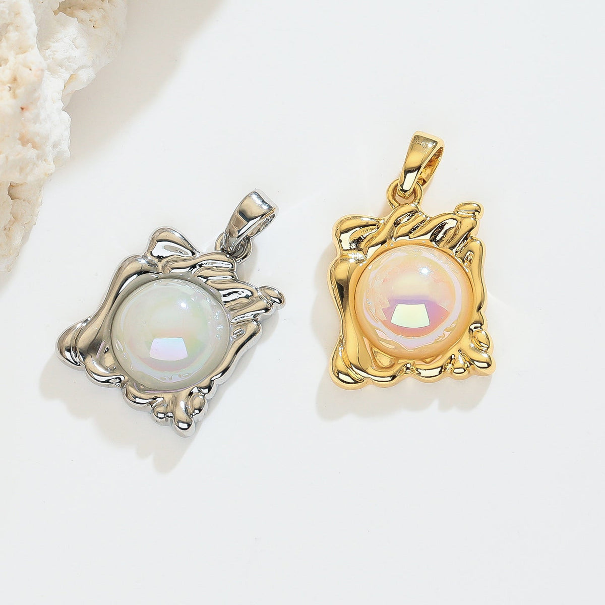 Gold-plated Retro Simple Oval Magic Single Jewelry Accessories