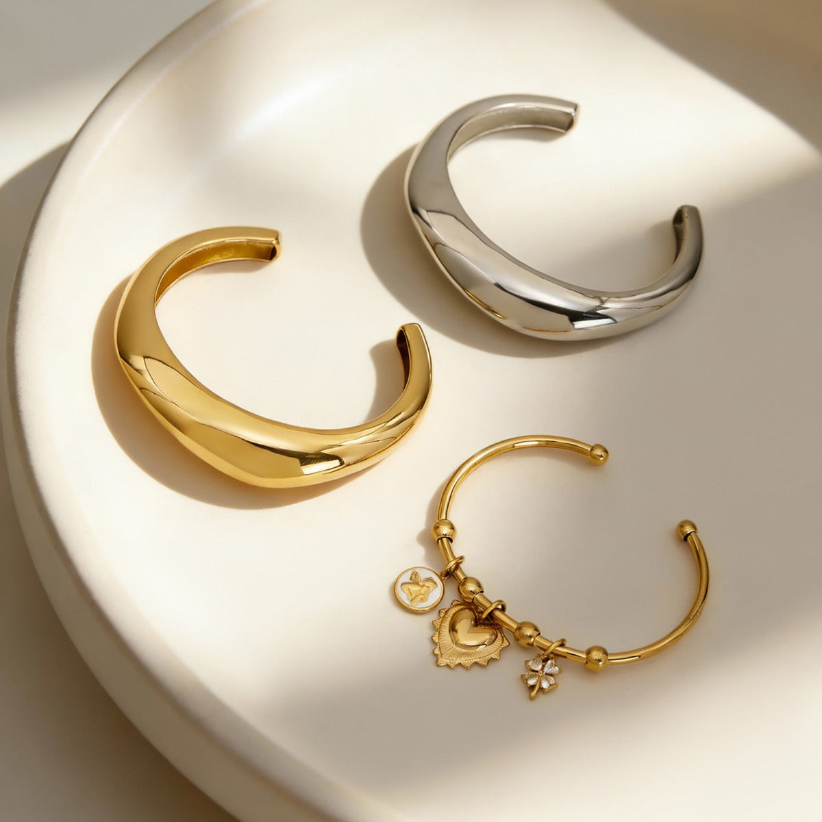 Personalized Glossy Open Stainless Steel Female Bracelet