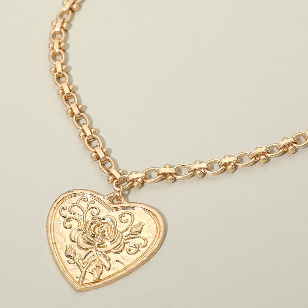 Rose Embossed Heart Pendant Decorative Link Chain Necklace