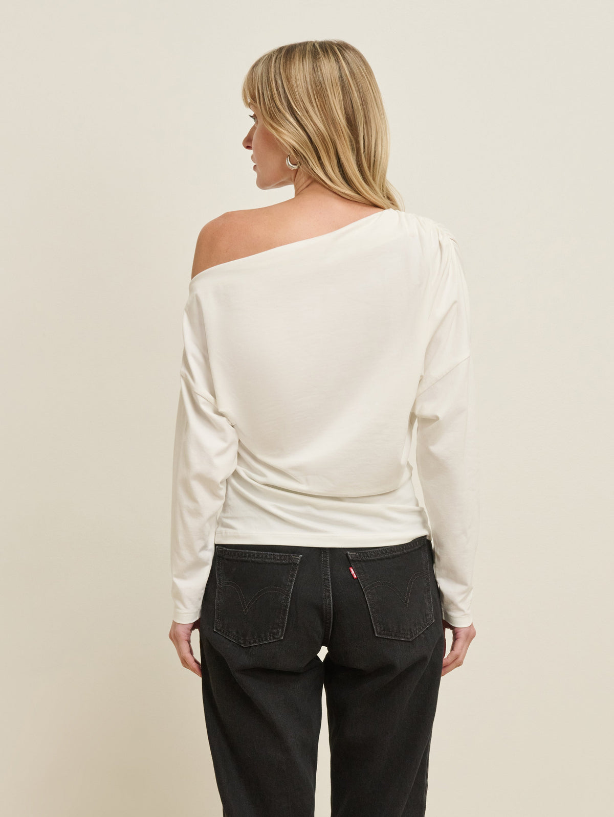 Pietra Off Shoulder Top in porcelain