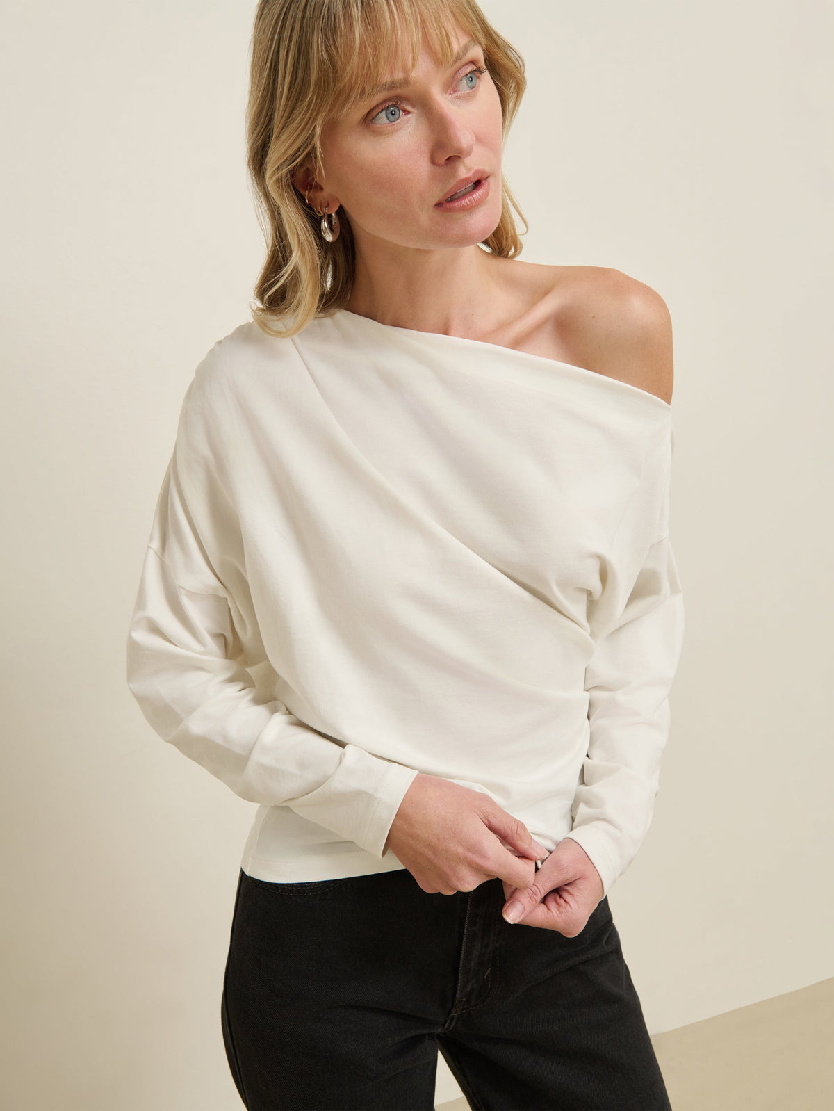 Pietra Off Shoulder Top in porcelain