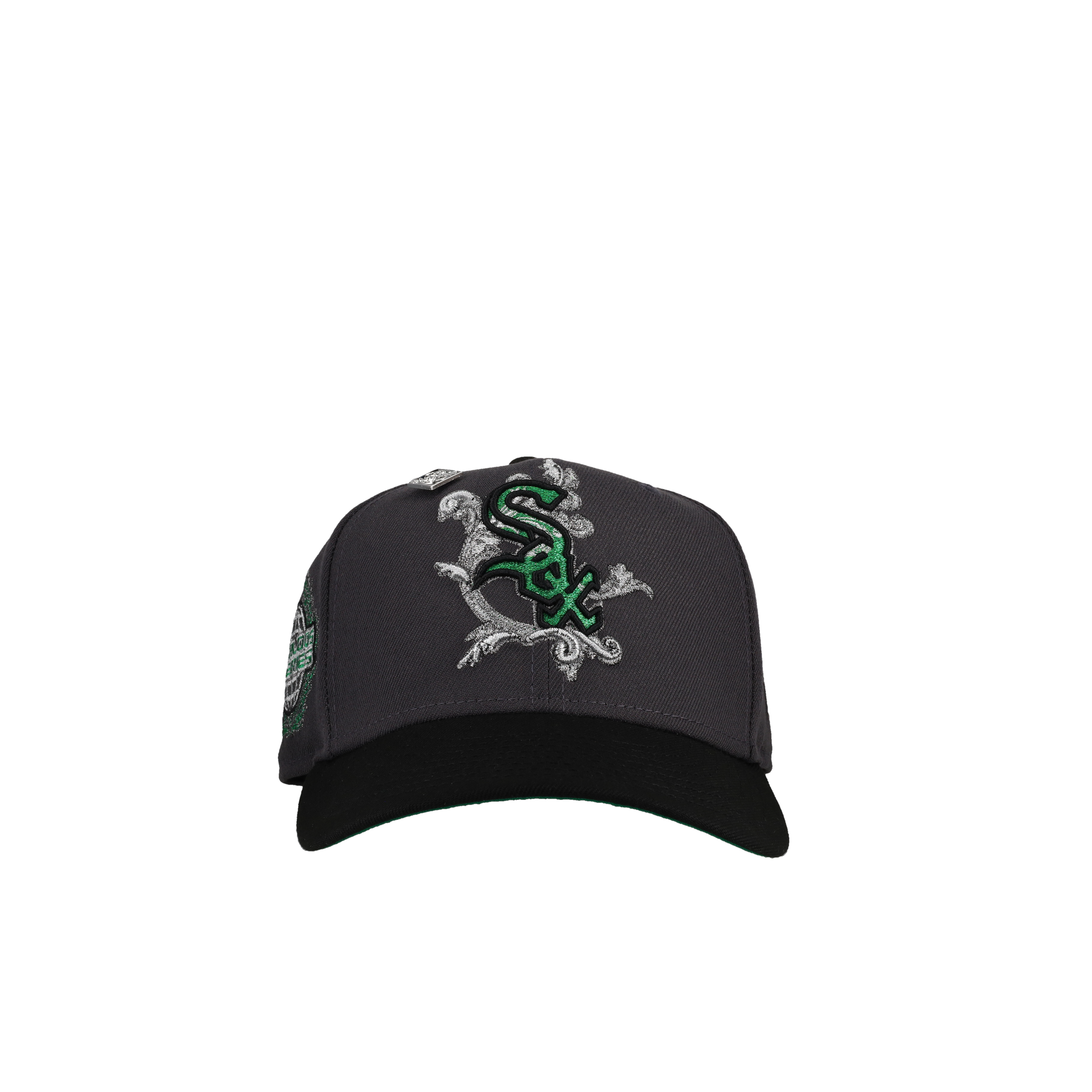 Chicago White Sox 2005 WS Laurel Wreath (Graphite/Black) Metallic 59Fifty Fitted Hat