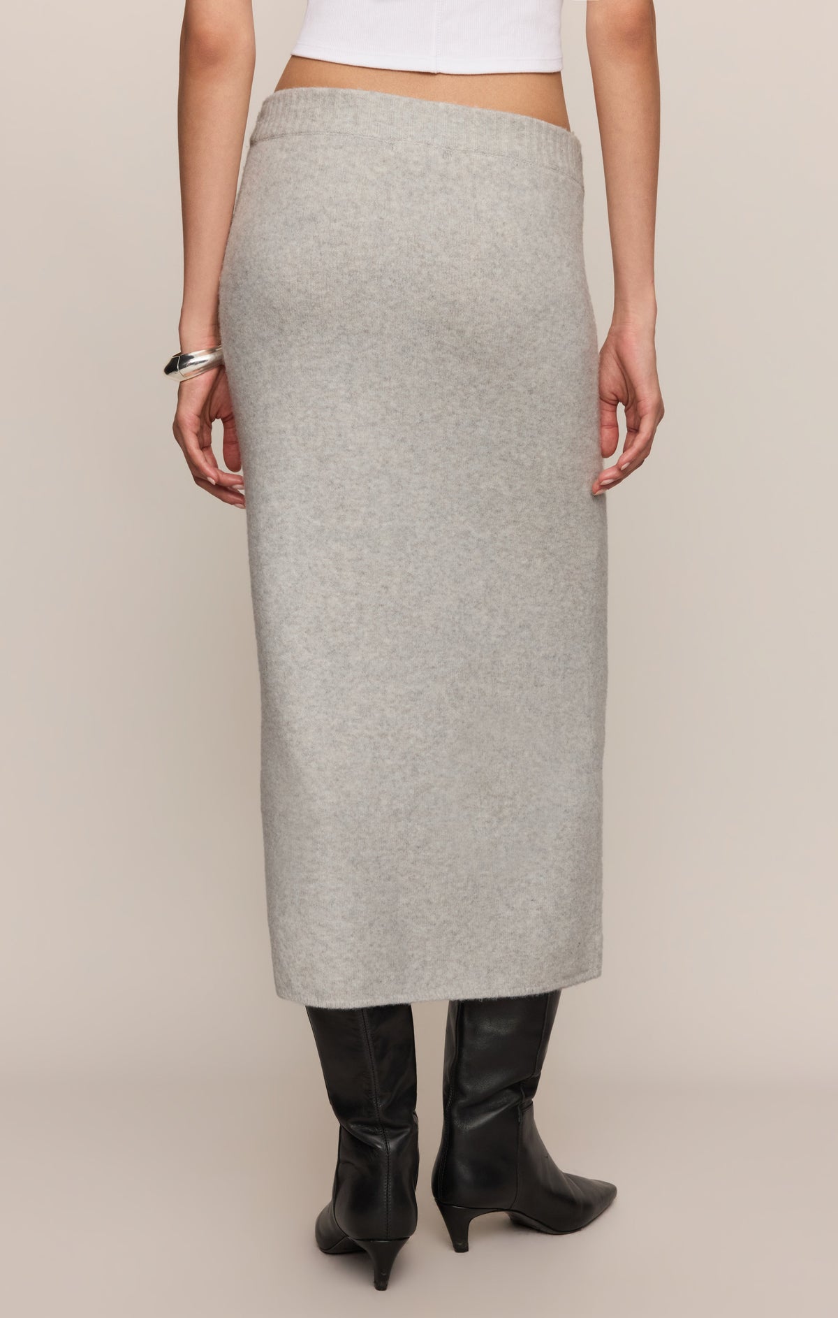 Feather Grey
