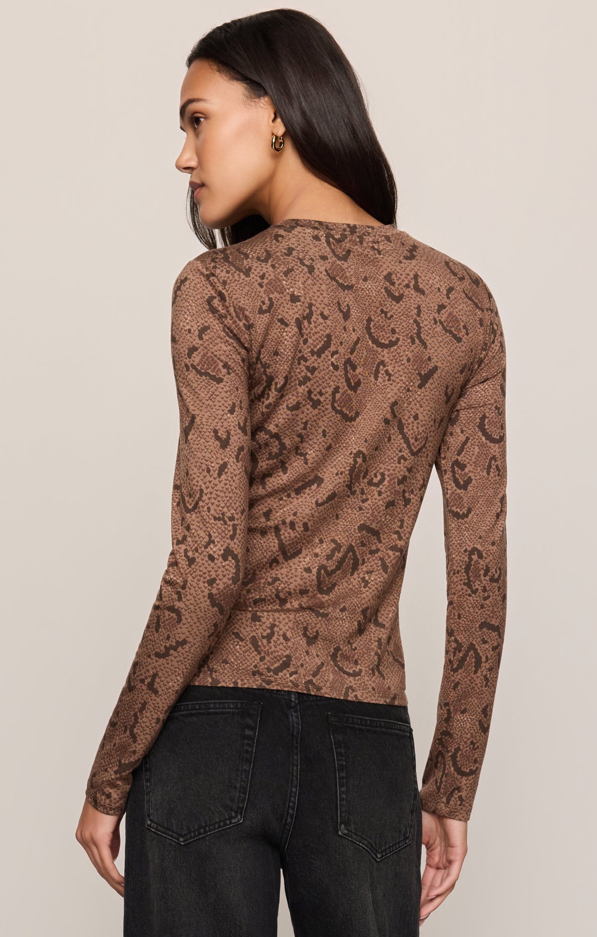 Onyx Snake Top in Cocoa Bean