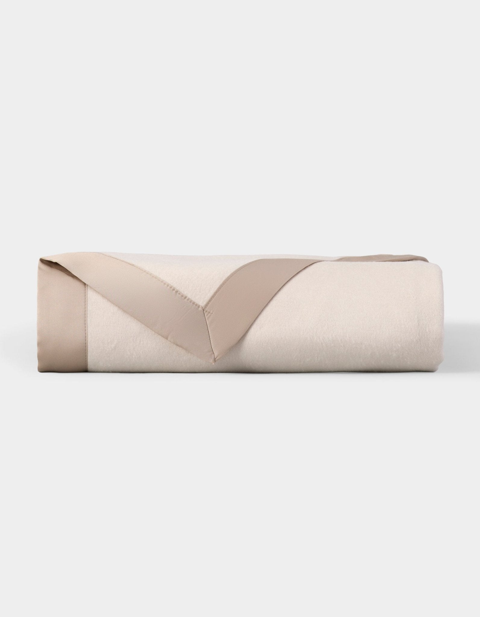 Bamboo Blanket by Cozy Earth at Shirley Shoppe