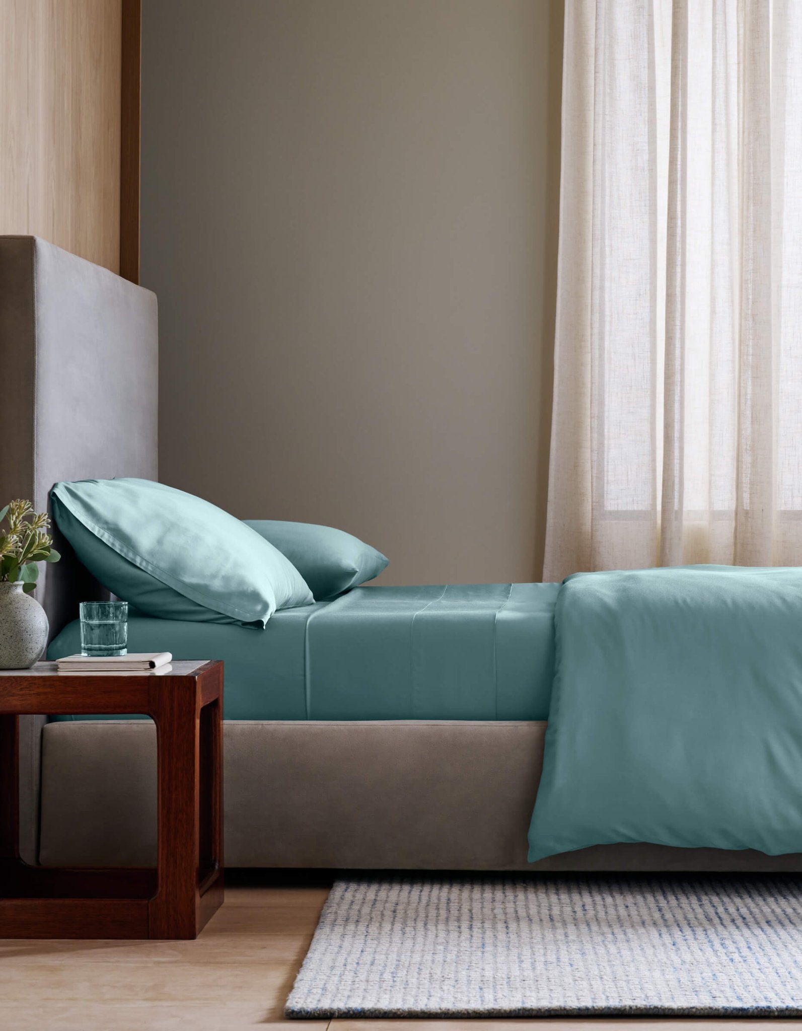 Bamboo Sheet Set by Cozy Earth at Shirley Shoppe