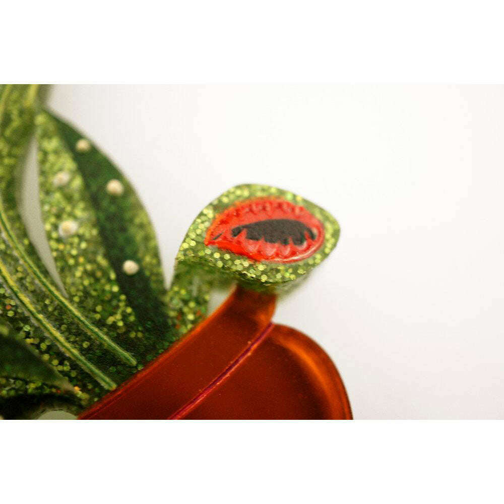 Carnivorous Plant Brooch by Laliblue