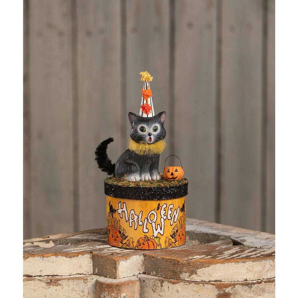 Cecil Cat on Box by Bethany Lowe Designs