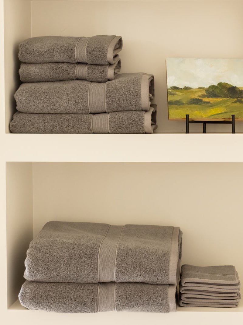 Complete Luxe Bath Bundle by Cozy Earth at Shirley Shoppe