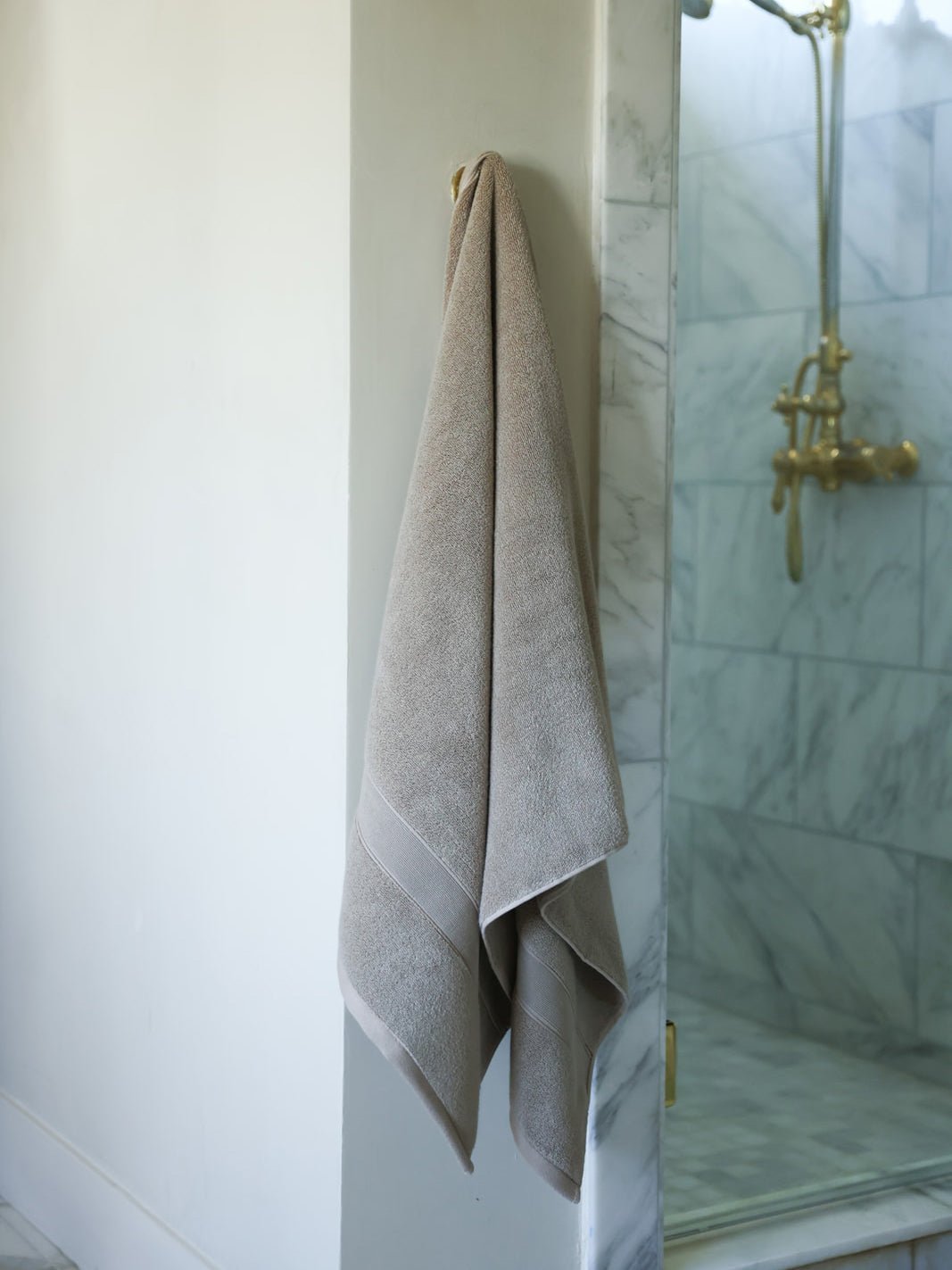 Complete Luxe Bath Bundle by Cozy Earth at Shirley Shoppe