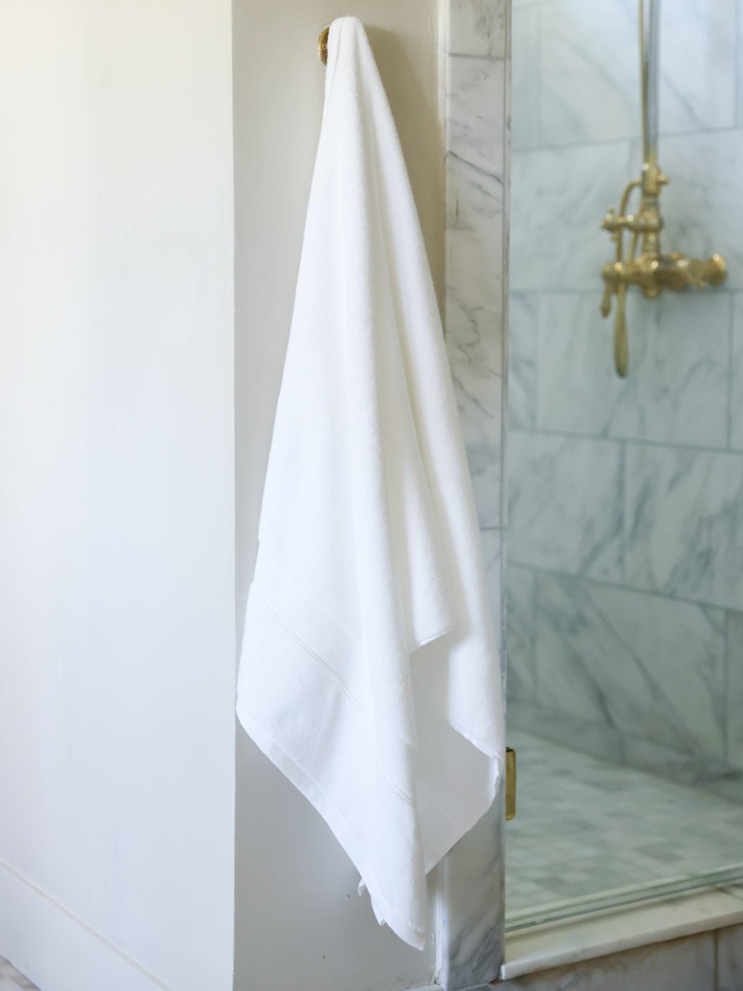 Complete Luxe Bath Bundle by Cozy Earth at Shirley Shoppe