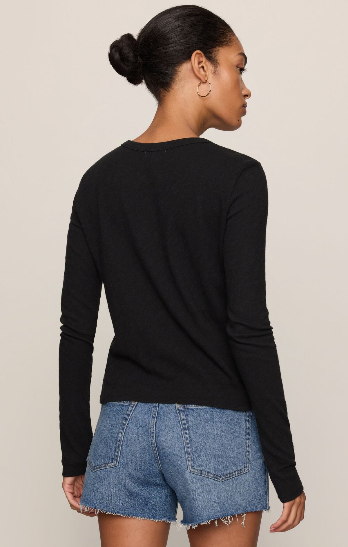 Junie L/S Tee in Black