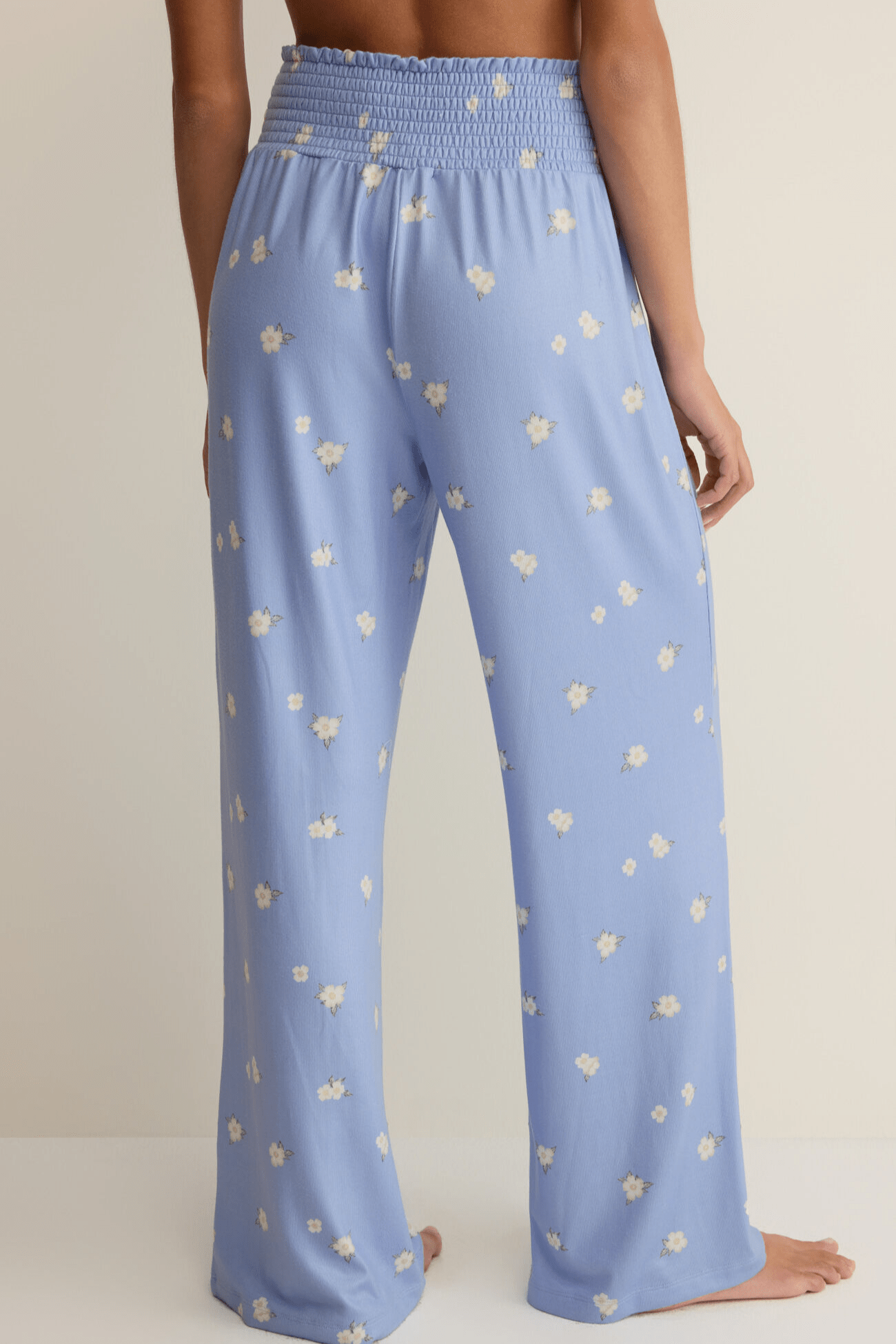 DAWN FLORAL PANT by z supply at Shirley Shoppe