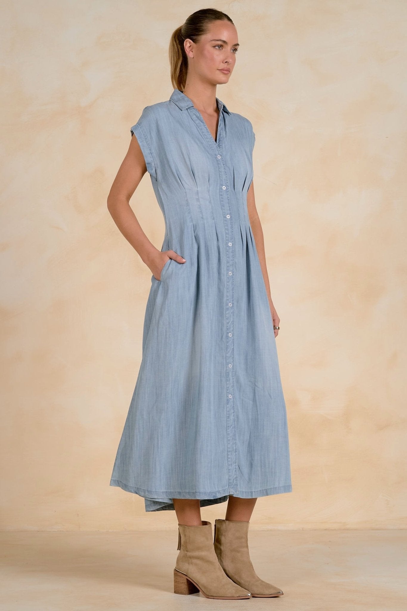 Donna Dress by Shop Elan at Shirley Shoppe