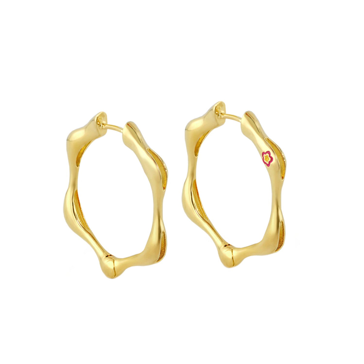 Socialite Earring