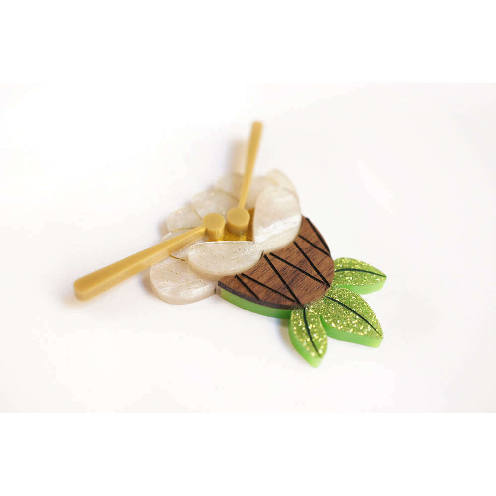 Flower Drum Brooch by Laliblue