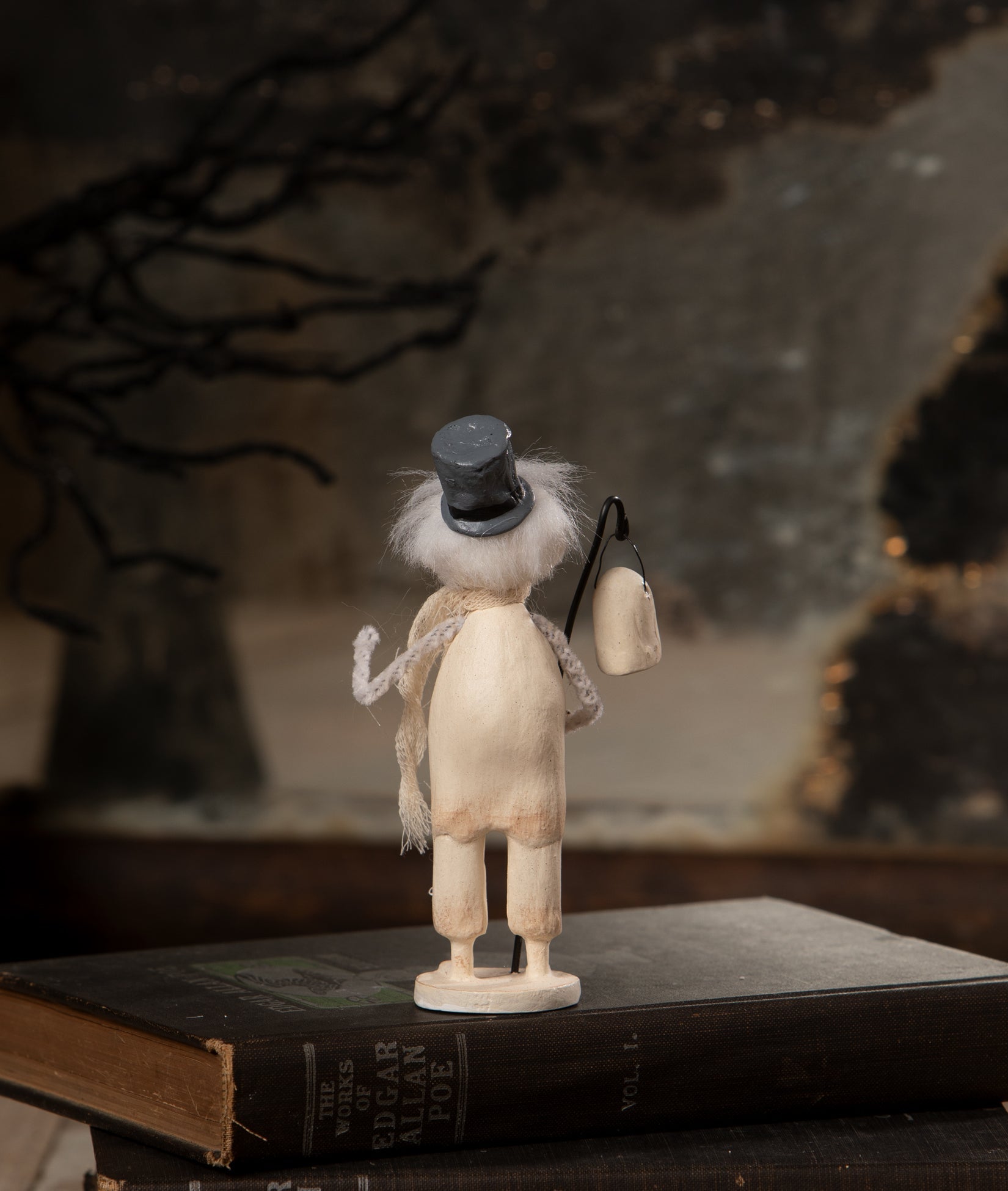 Haunting Henry | Halloween Decor | Bethany Lowe by Quirks! at Shirley Shoppe