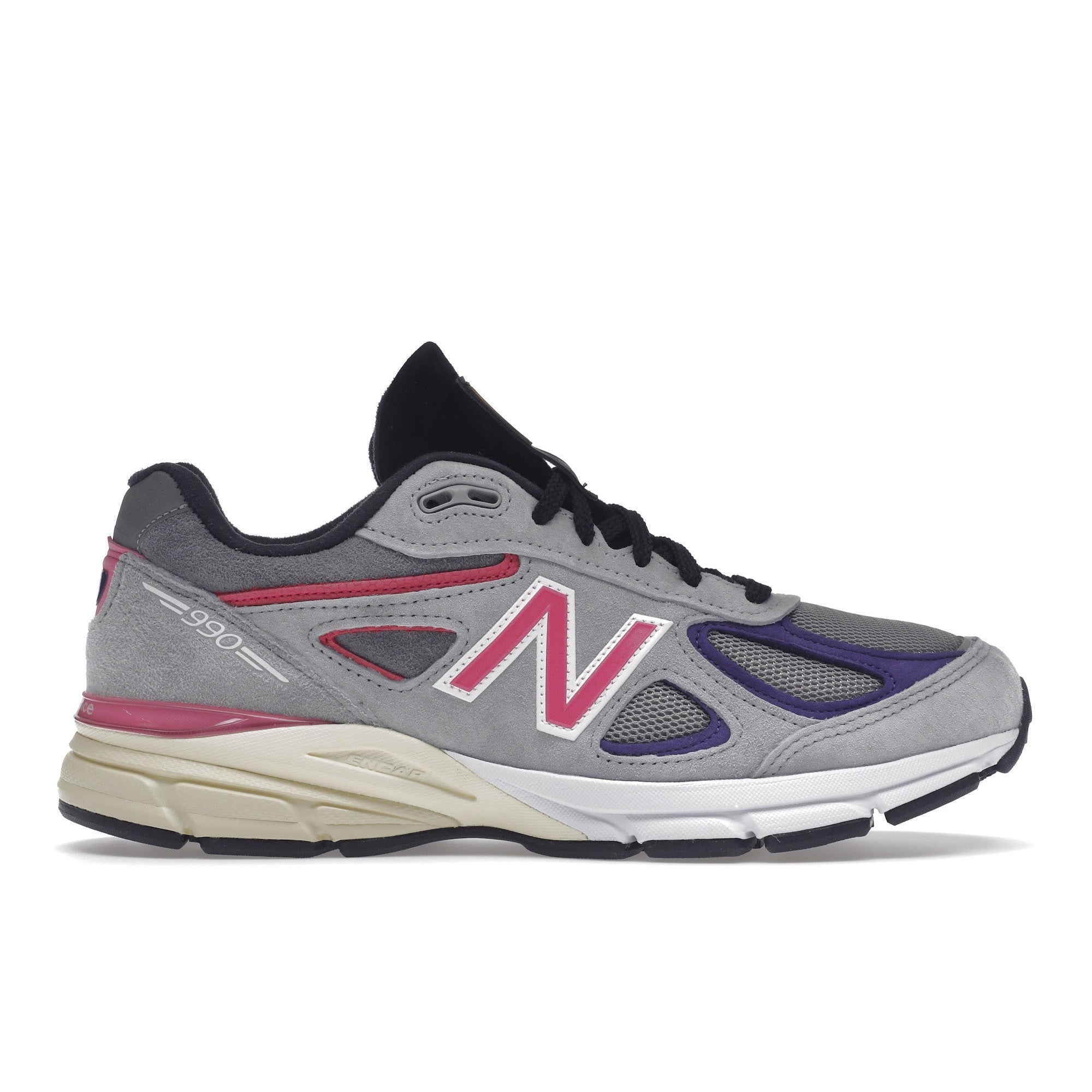 New Balance 990v4 "Kith United Arrows & Sons" (With socks)