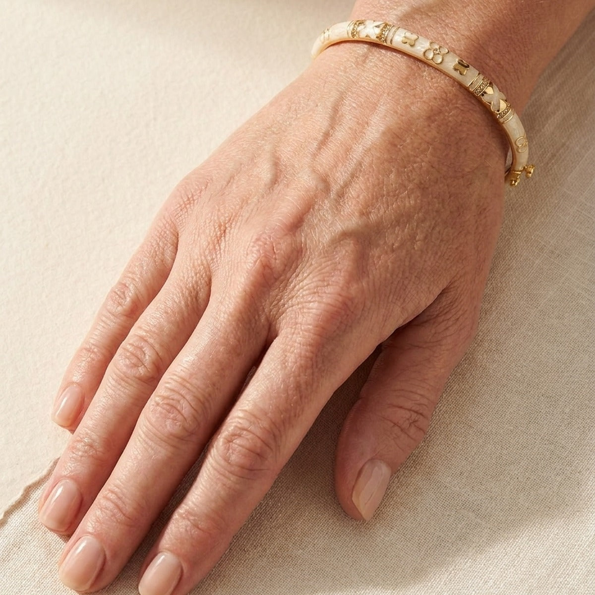 Floral Knight Stackable Bangle — Slim Pavé Station
