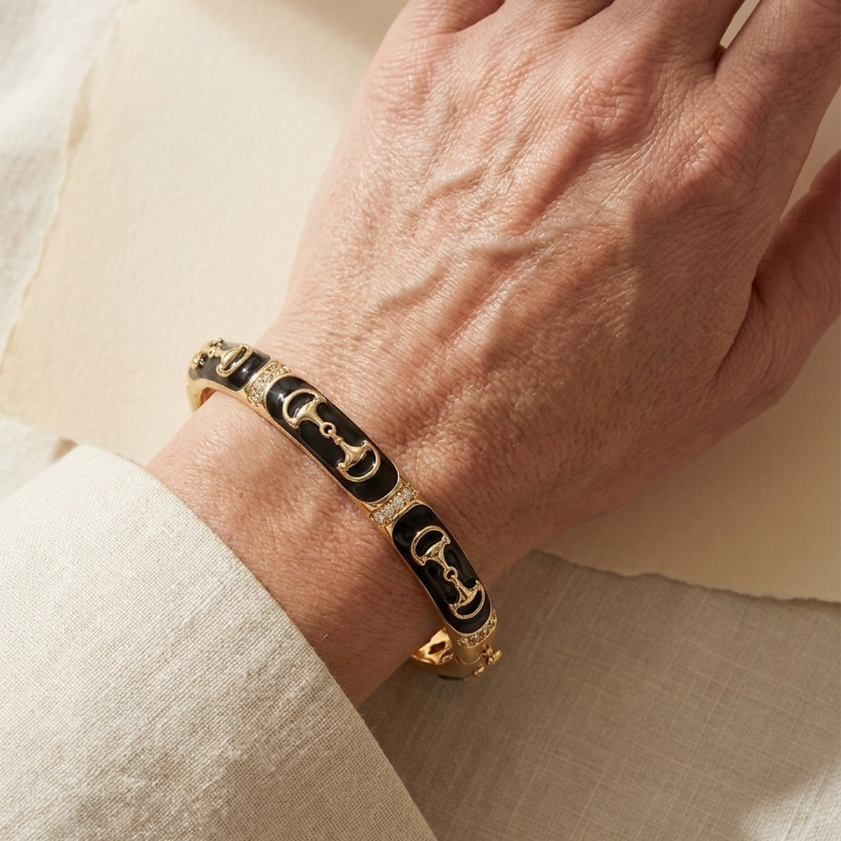 Equestrian Bangle — Black Snaffle