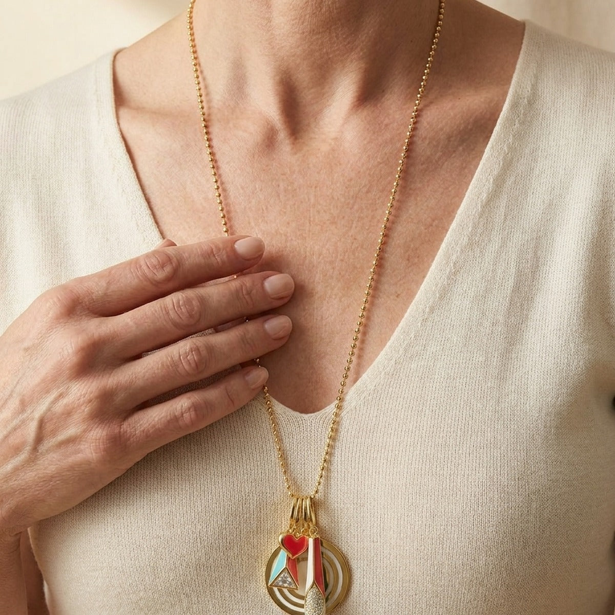 Petit Gateau Necklace Set