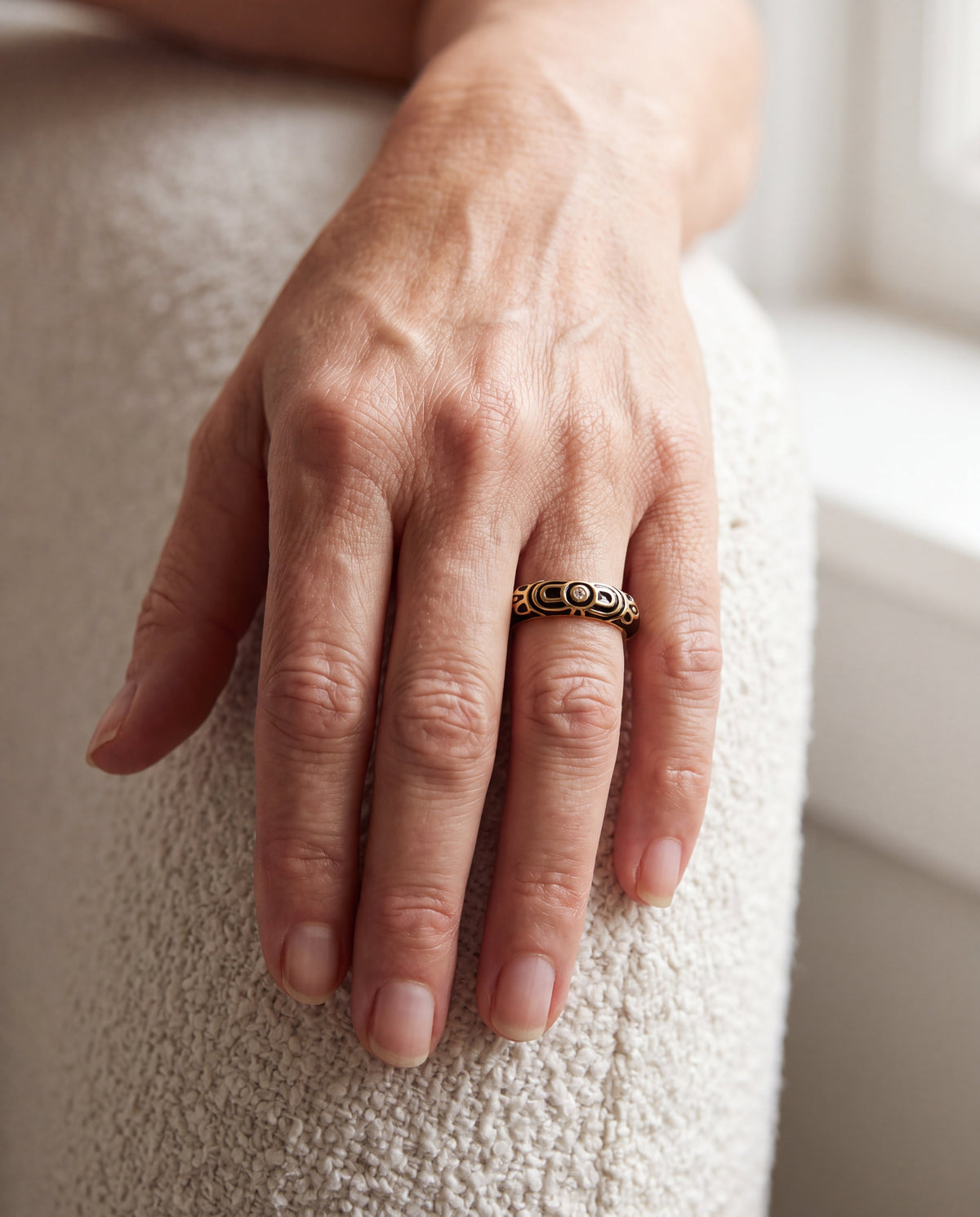 Petit Gateau Stackable Ring — Black Scrollwork