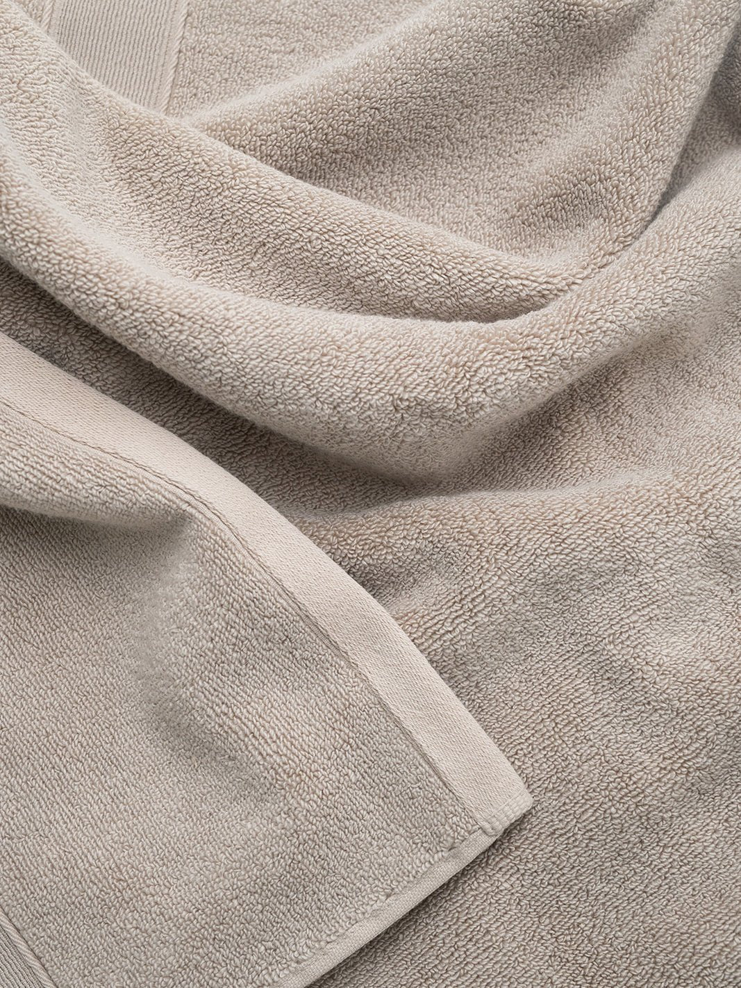 Luxe Bath Sheets by Cozy Earth at Shirley Shoppe