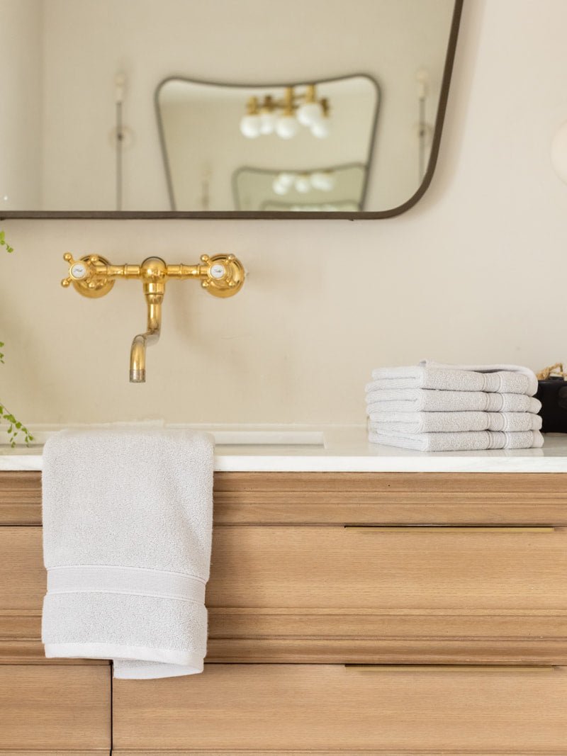 Luxe Bath Towel Set by Cozy Earth at Shirley Shoppe