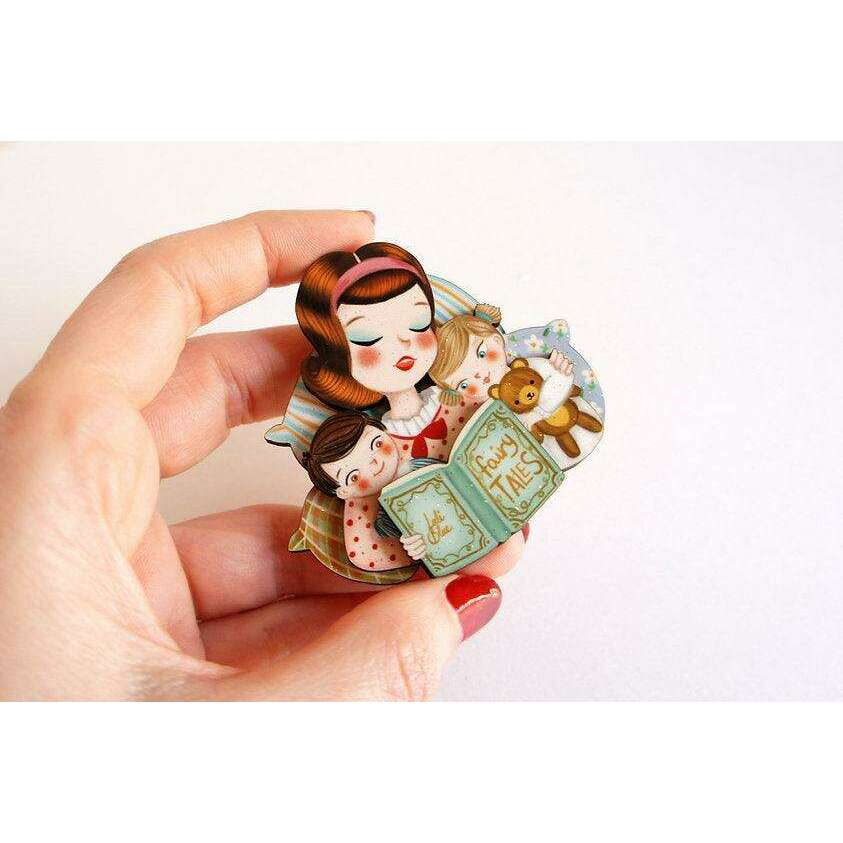 Mother's Day brooch by Laliblue