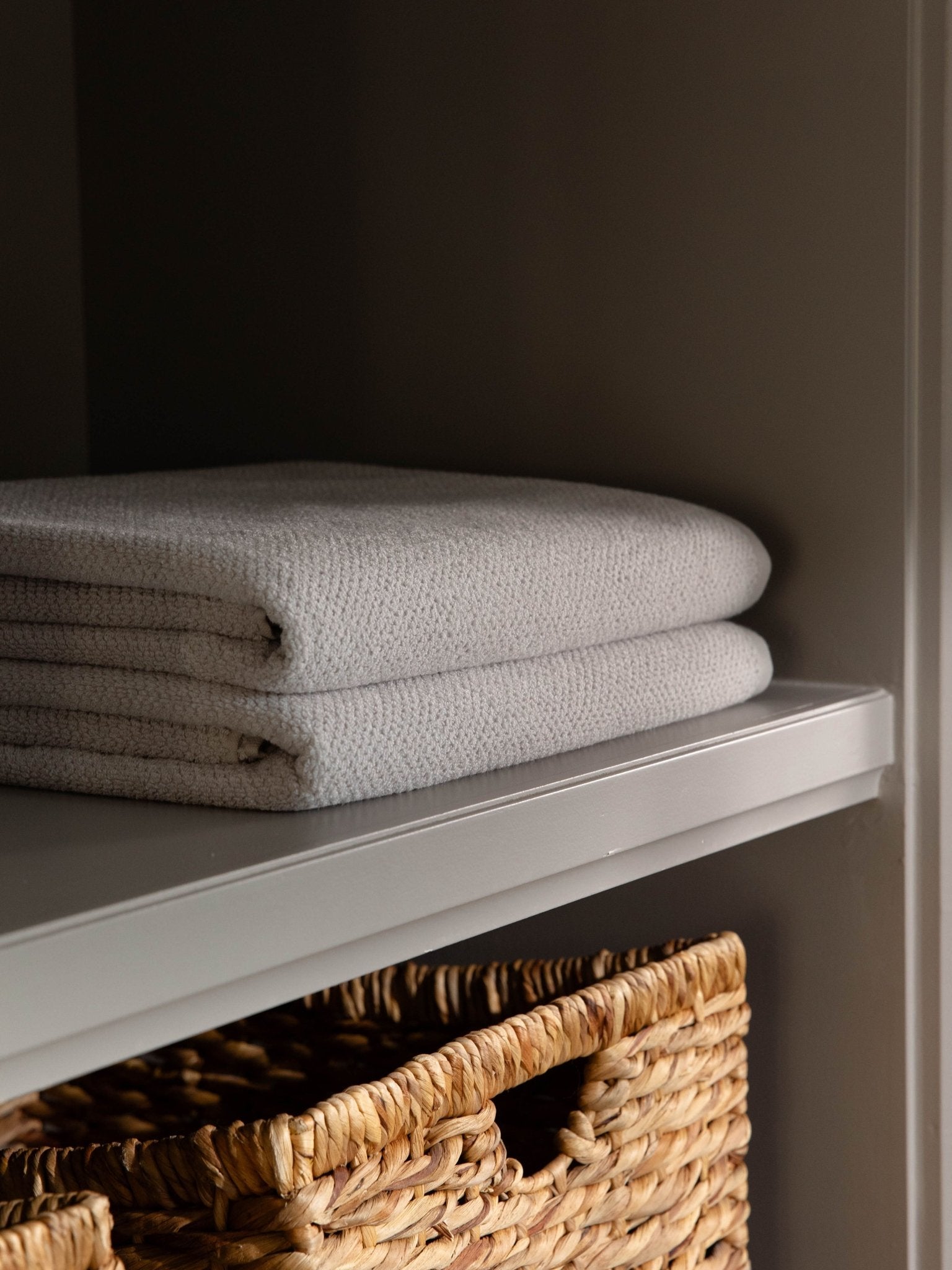 Nantucket Bath Towels by Cozy Earth at Shirley Shoppe