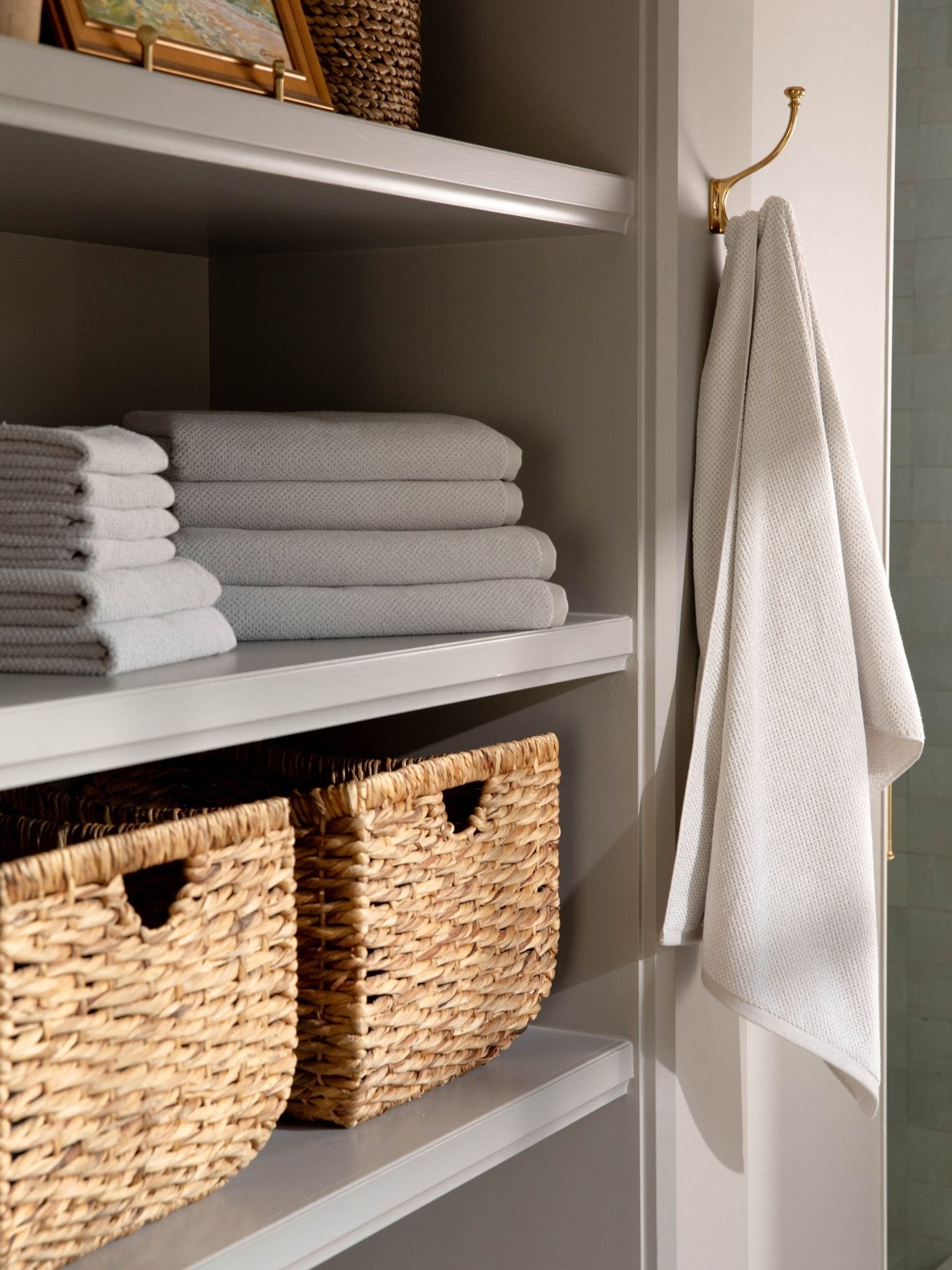 Nantucket Bath Towels by Cozy Earth at Shirley Shoppe