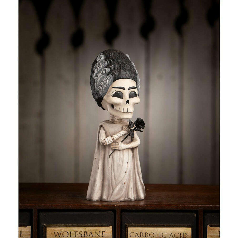 Shelley Skelly by Bethany Lowe Designs