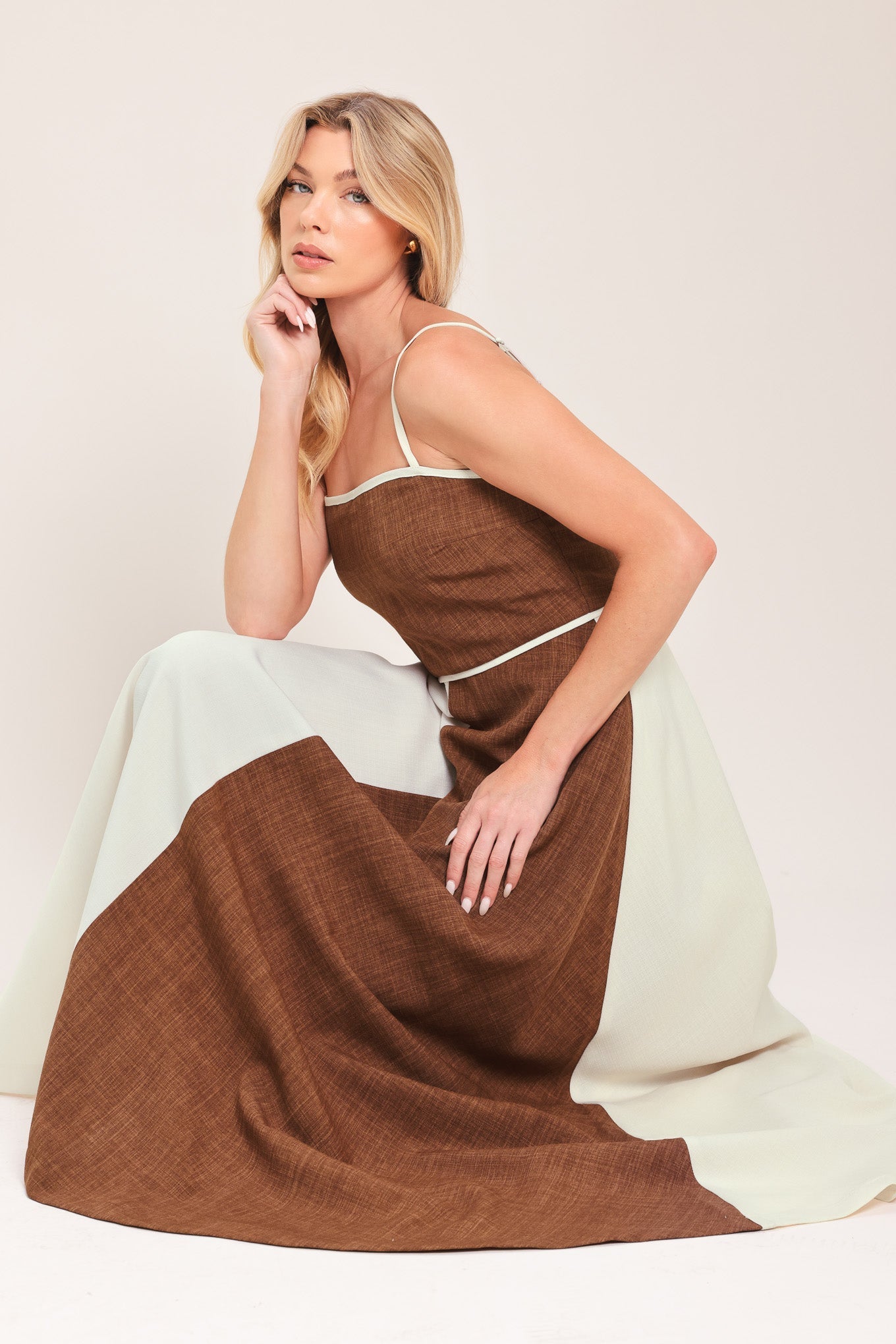 SIENNA FORM WOVEN MIDI DRESS by Flying Tomato at Shirley Shoppe