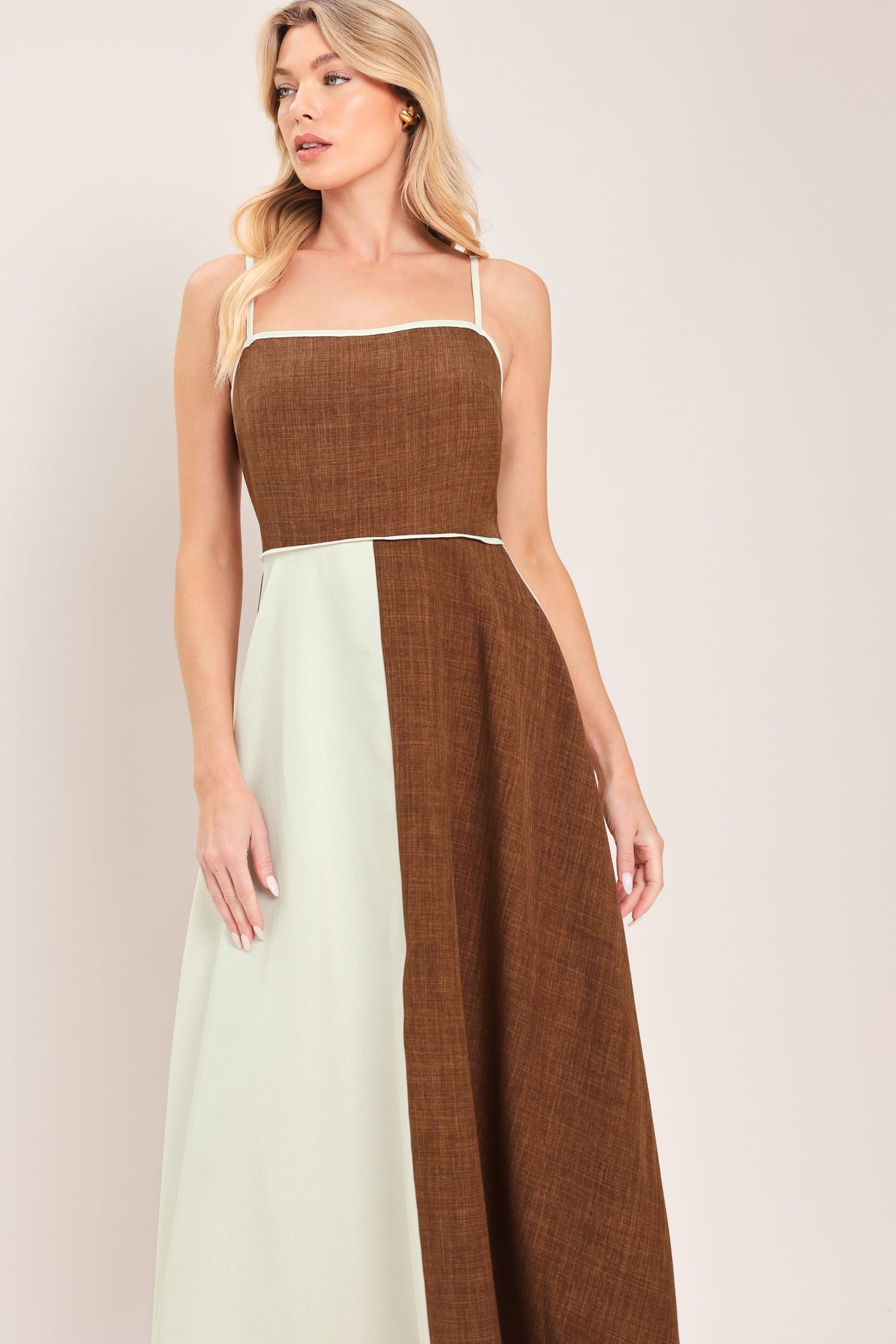 SIENNA FORM WOVEN MIDI DRESS by Flying Tomato at Shirley Shoppe