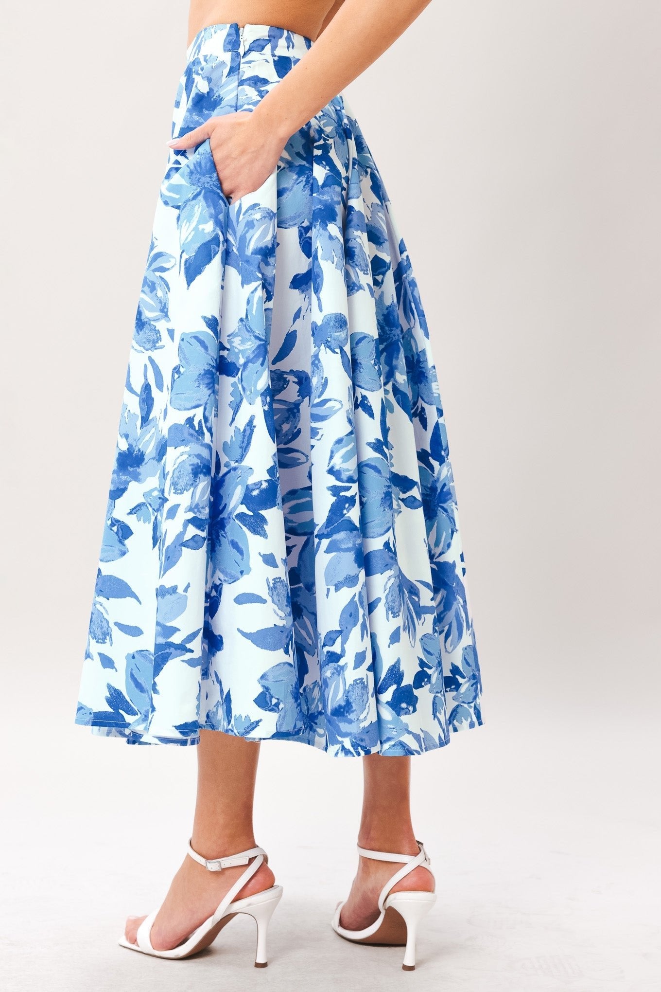 SKY BLOSSOM WOVEN FULL CIRCLE SKIRT by Flying Tomato at Shirley Shoppe